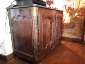 Buffet deux portes, avant les travaux