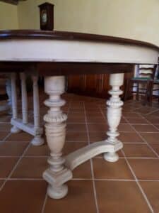 Table Henri II, effet usé